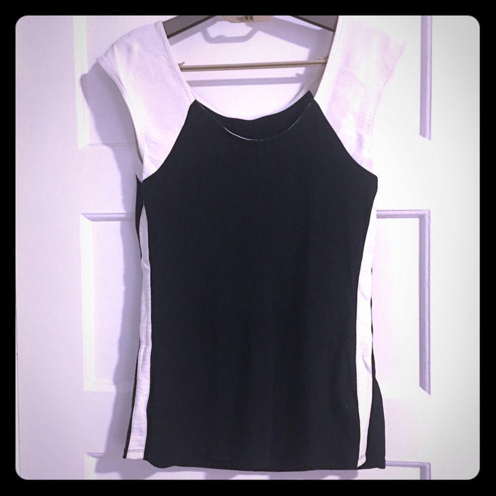 Express Sz M Tank Top Faux Leather Scoop Neck